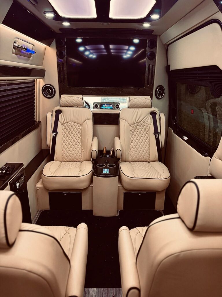 WhatsApp Image 2023-12-06 at 12.56.44 PM (1)