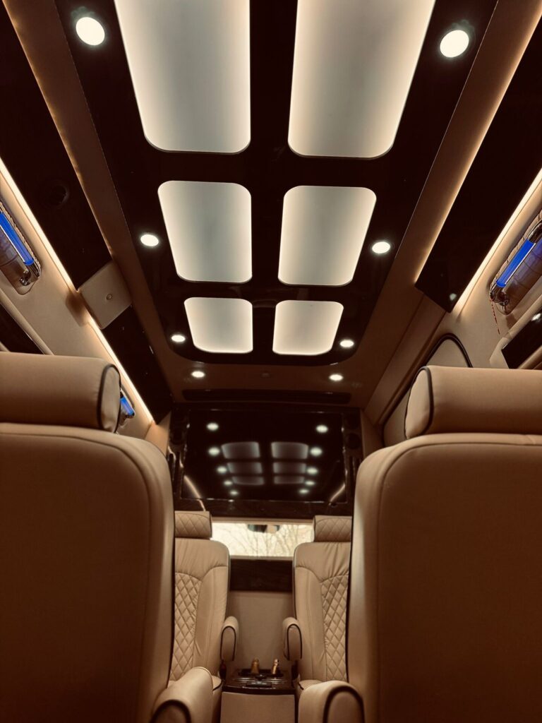 WhatsApp Image 2023-12-06 at 12.56.46 PM