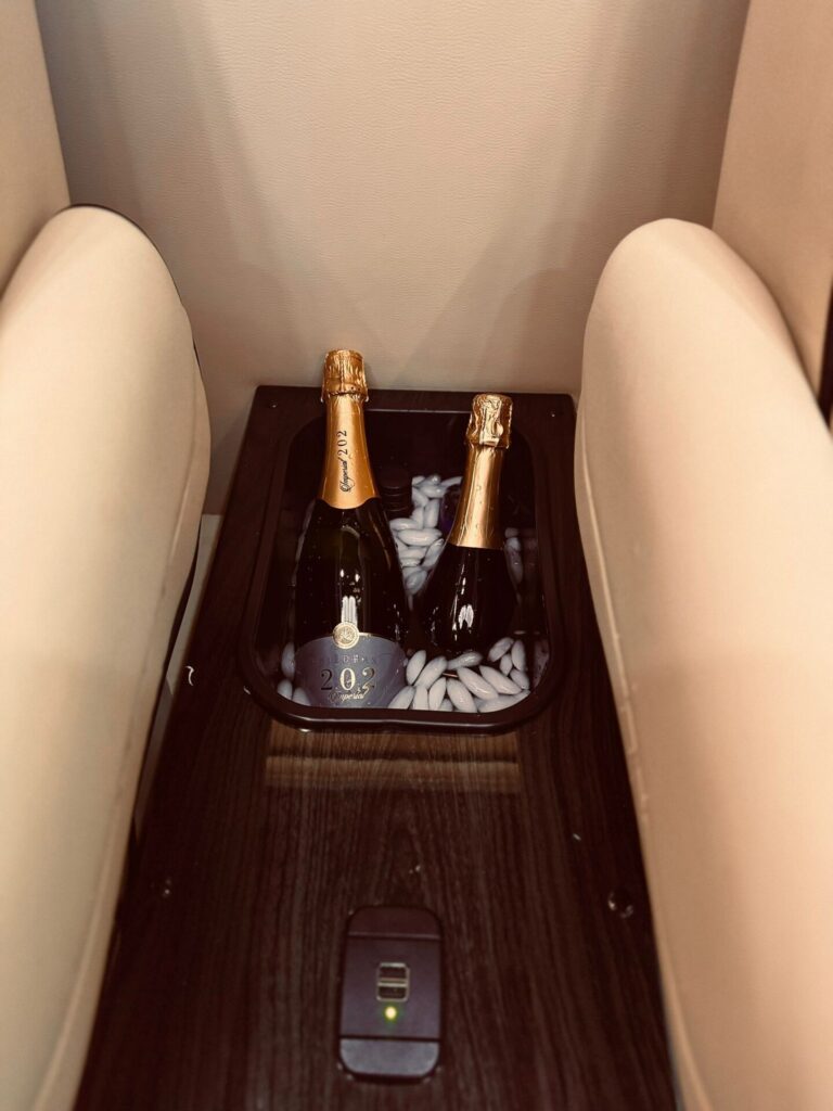 WhatsApp Image 2023-12-06 at 12.56.47 PM