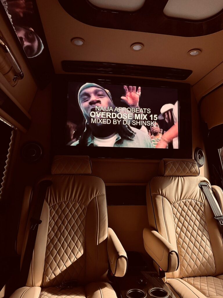 WhatsApp Image 2023-12-06 at 12.56.53 PM